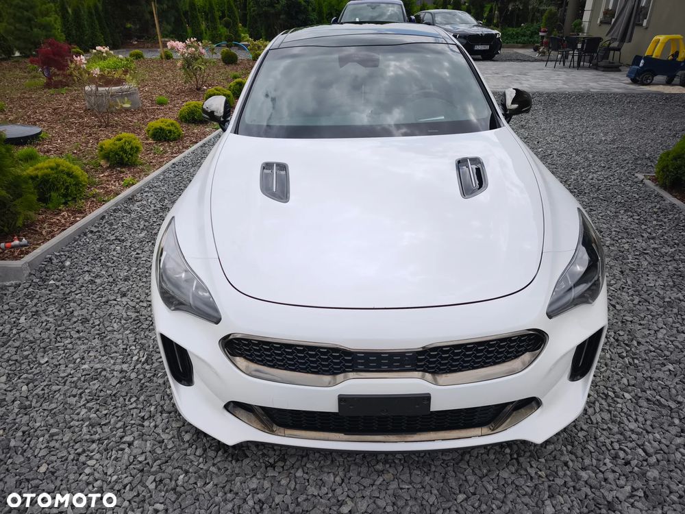 Kia Stinger 3.3 T-GDI AWD GT - 8