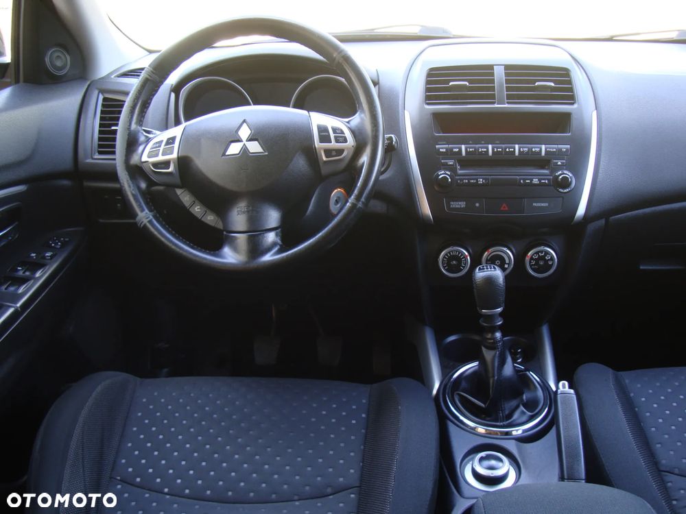 Mitsubishi ASX 1.8 DID Instyle 4WD AS&G - 13