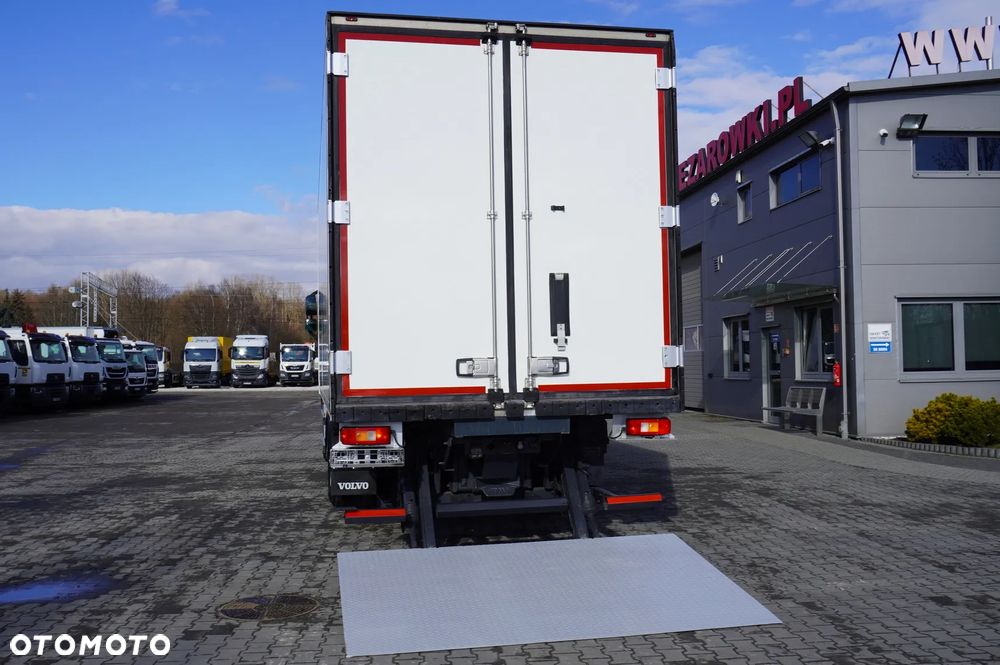 Volvo FH 500 6x2 E6 / Chłodnia Schmitz 19 EPAL / Thermoking T-1000R - 13