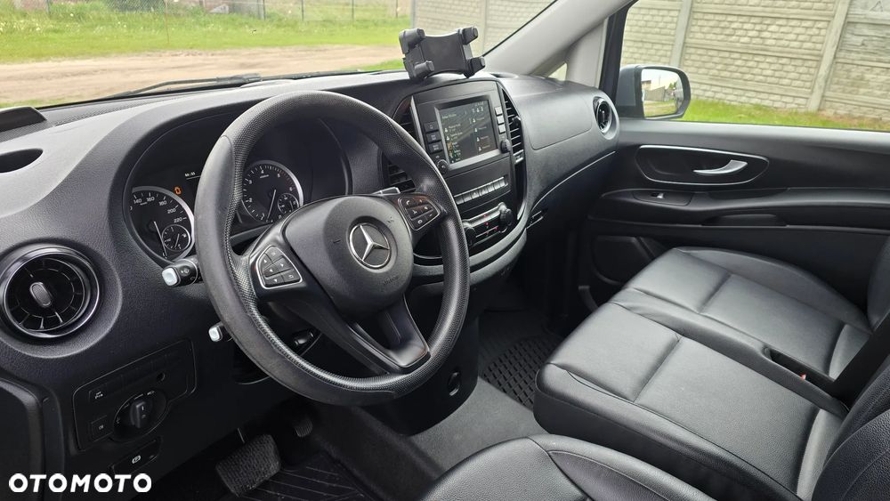 Mercedes-Benz Vito 119 - 11