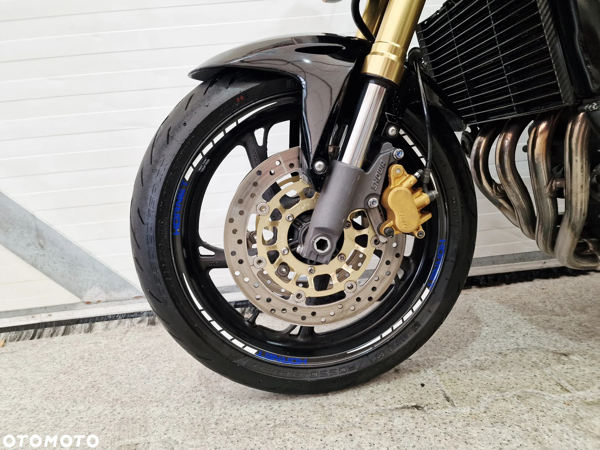 Honda Hornet - 12
