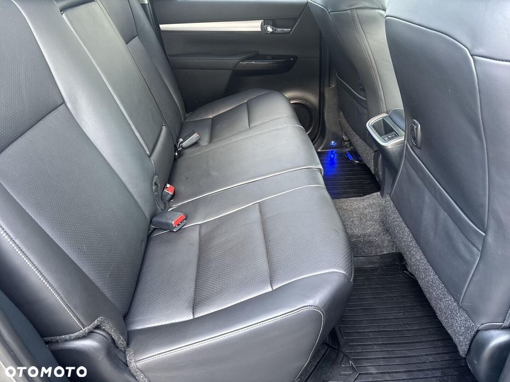 Toyota Hilux 2.8 D-4D mHEV Double Cab Executive 4x4 - 18