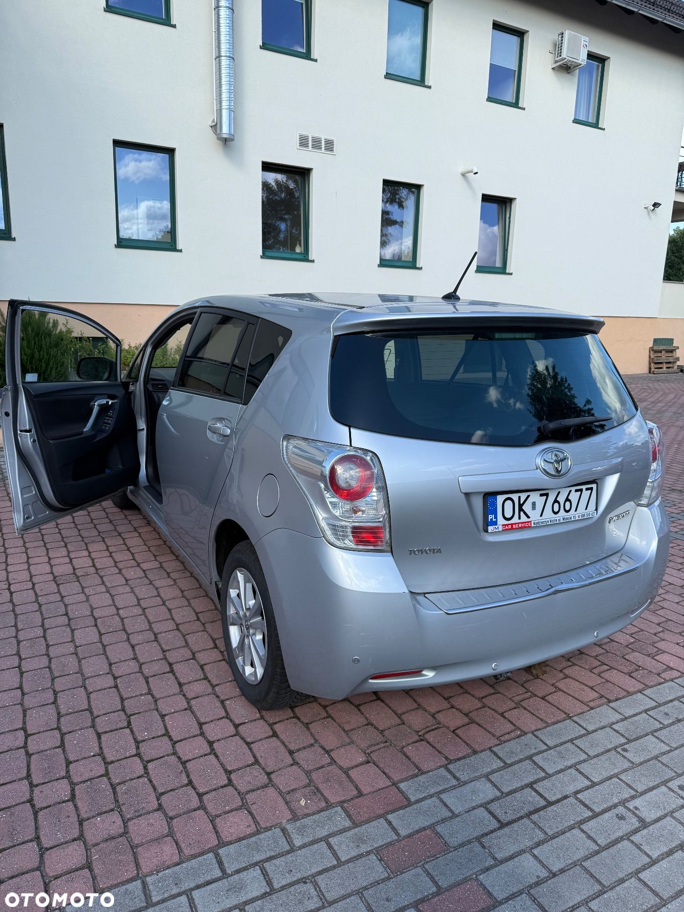 Toyota Verso 1.8 Premium EU5 MS - 1