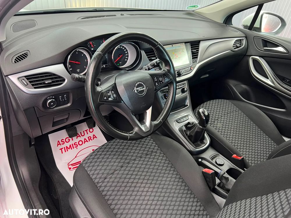 Opel Astra - 10