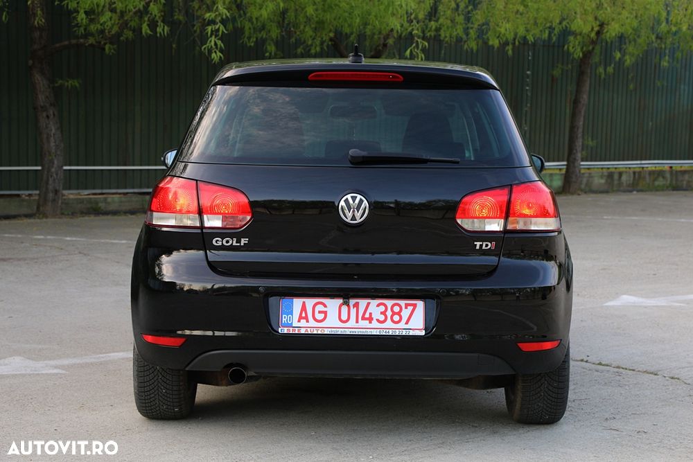 Volkswagen Golf 1.6 BlueTDI Comfortline - 3