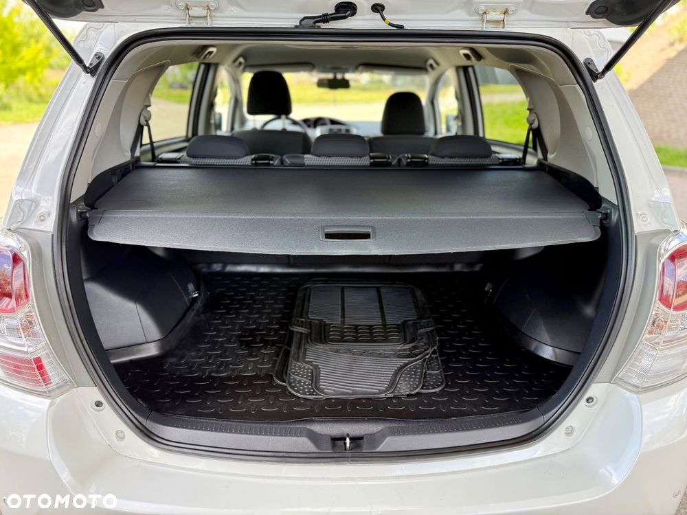 Toyota Verso 1.8 5-Sitzer Comfort - 11