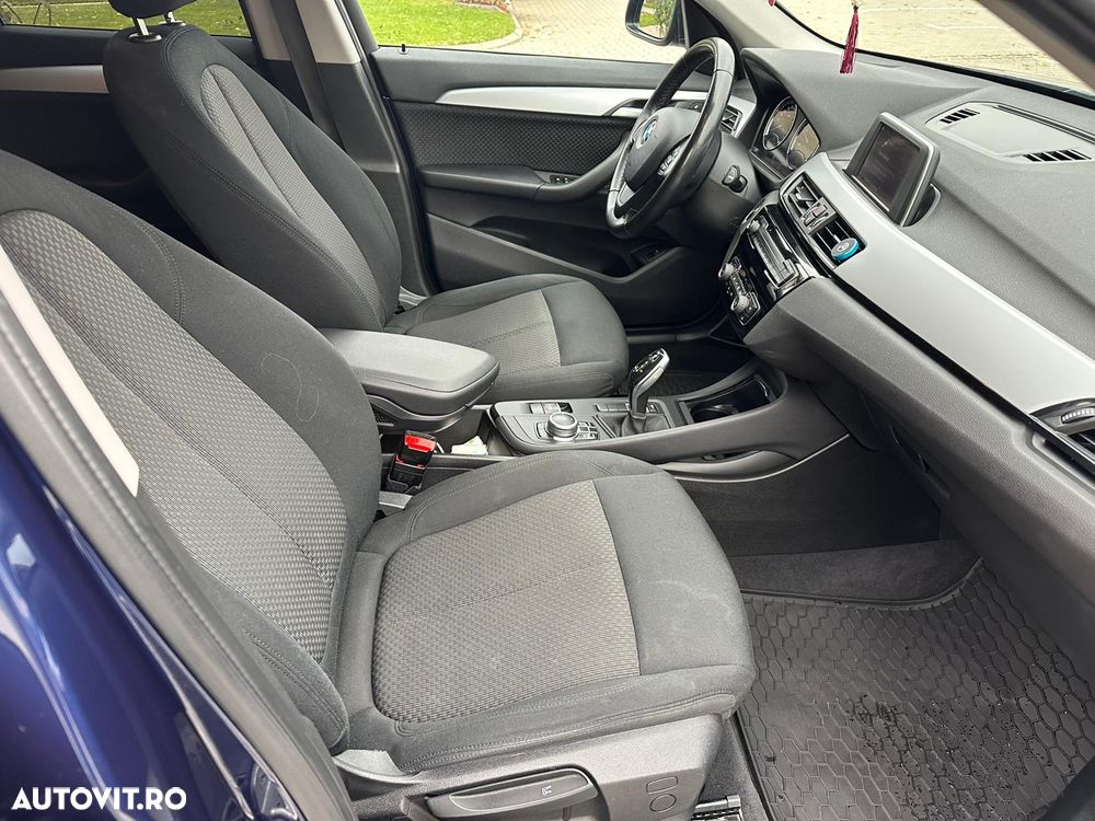 BMW X1 sDrive18d Aut. Sport Line - 7