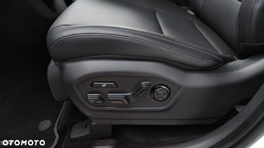 Hyundai Santa Fe - 9