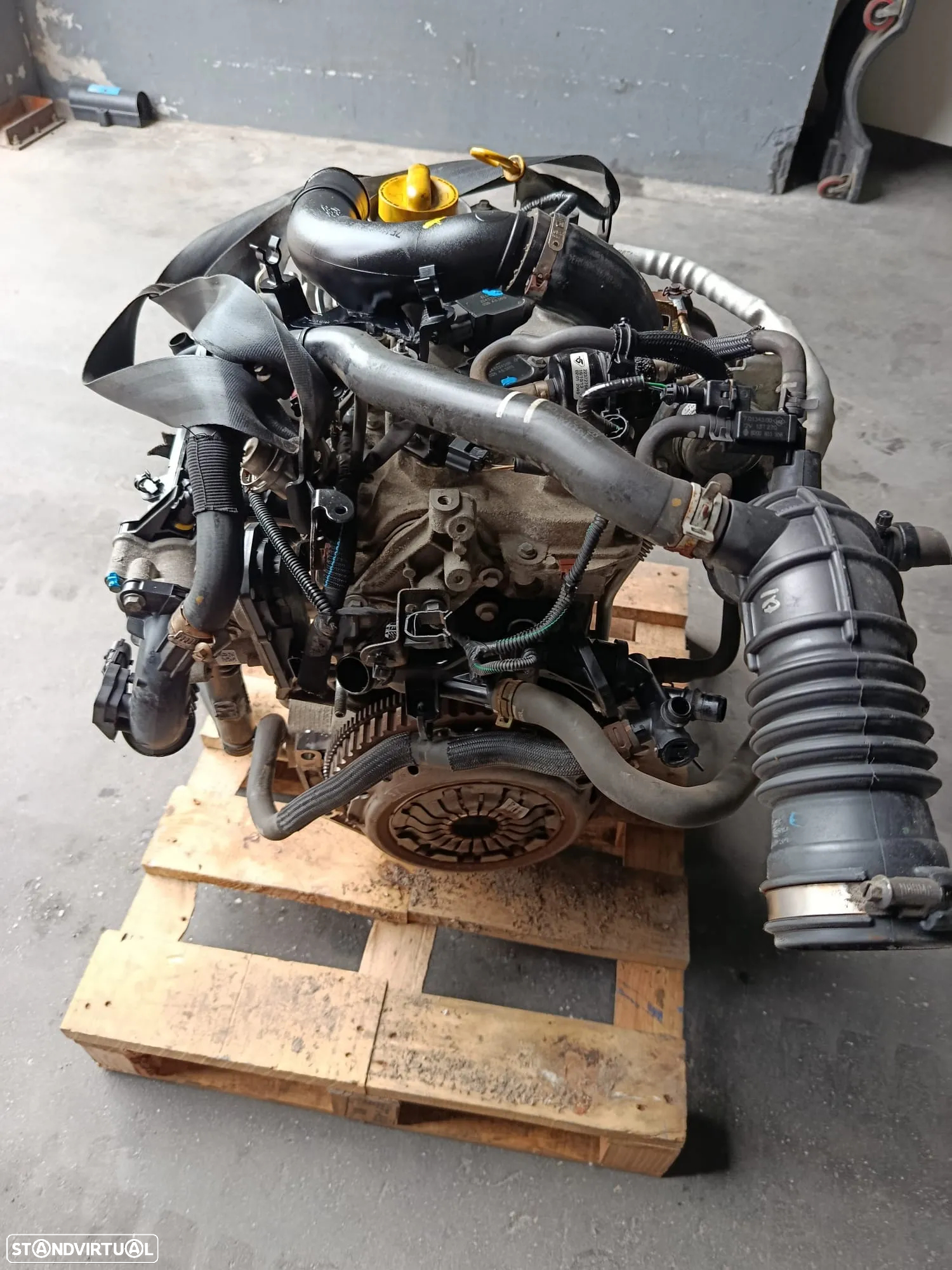 Motor Renault Clio IV 0.9 TCe REF: H4B A 400 - 4