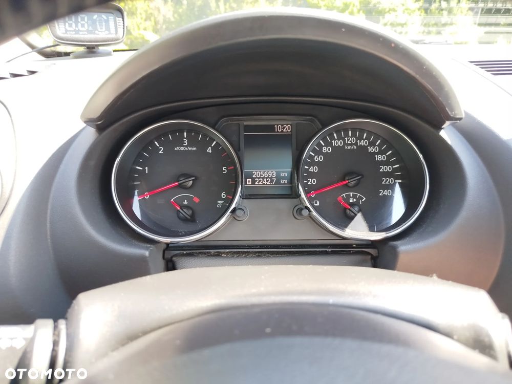 Nissan Qashqai 2.0 dCi 4x4 I-Way - 20