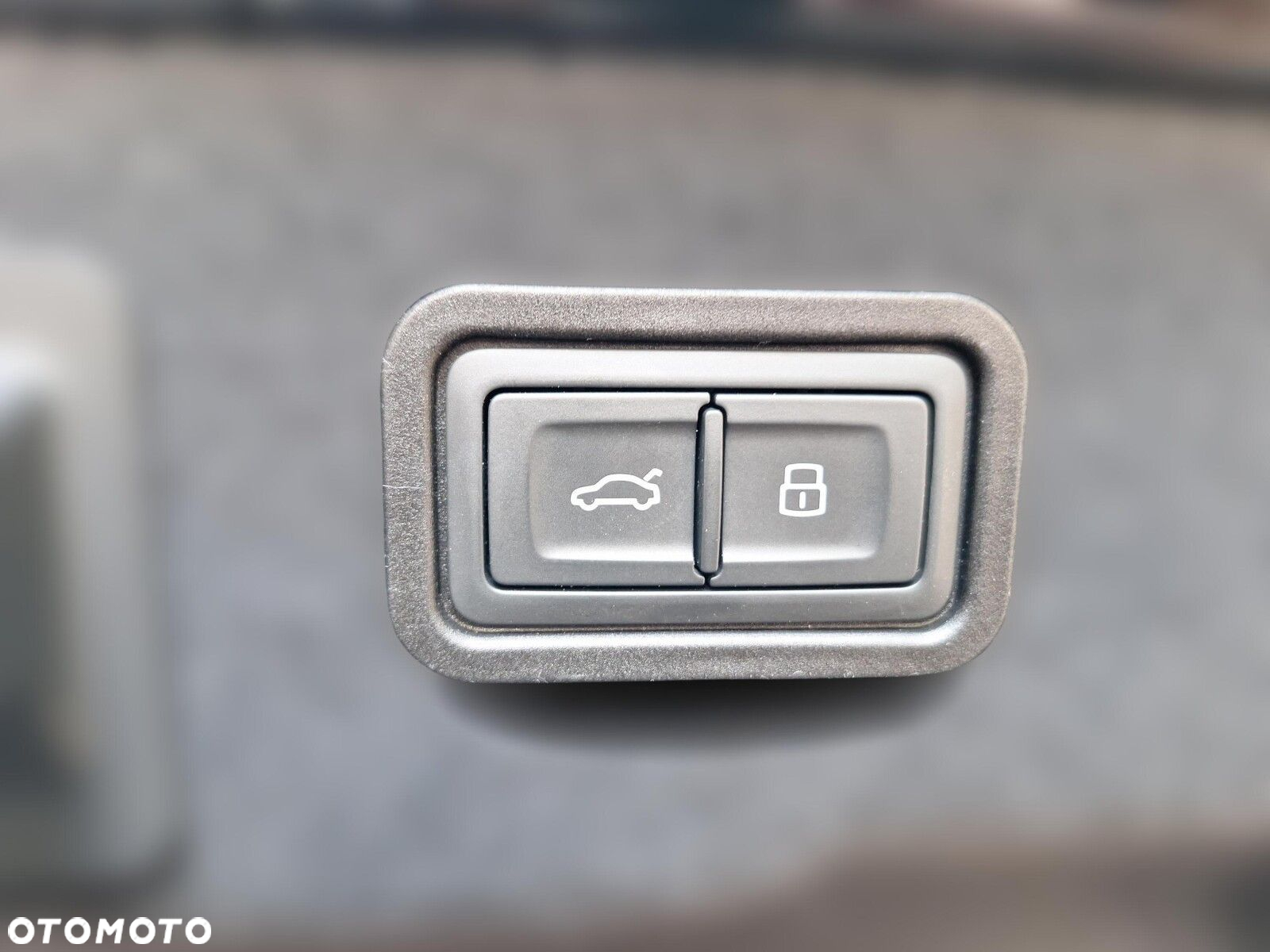 Audi A8 - 18