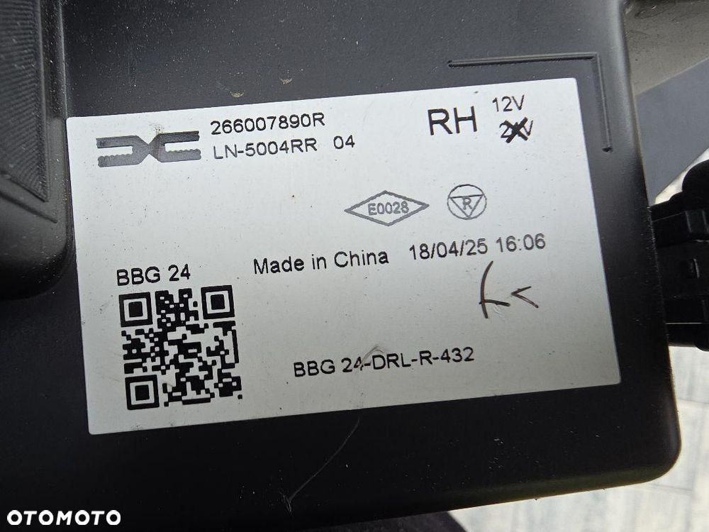 DACIA SPRING LIFT Prawa Zwykła HB3 Soczewka DRL Led 260103998R 266007890R - 15