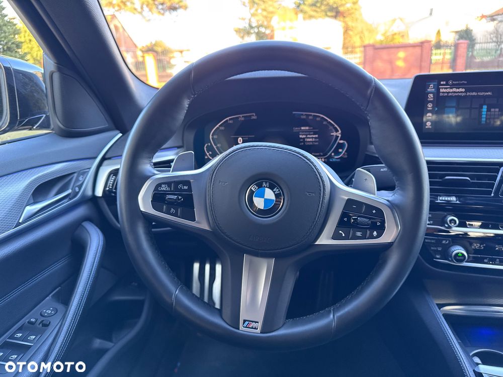 BMW Seria 5 530e iPerformance xDrive M Sport sport - 31