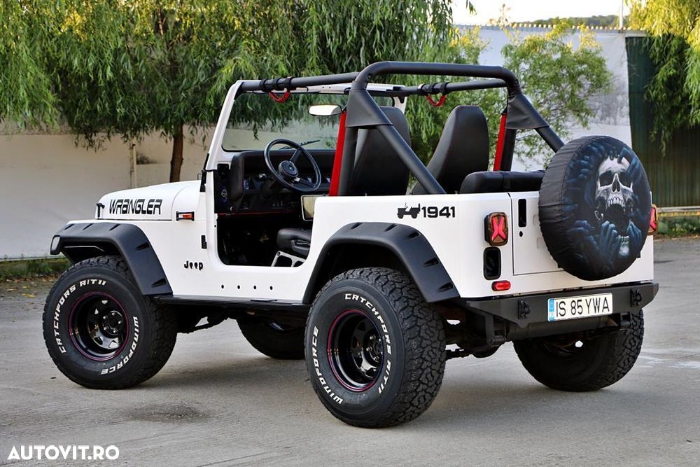 Jeep Wrangler - 9