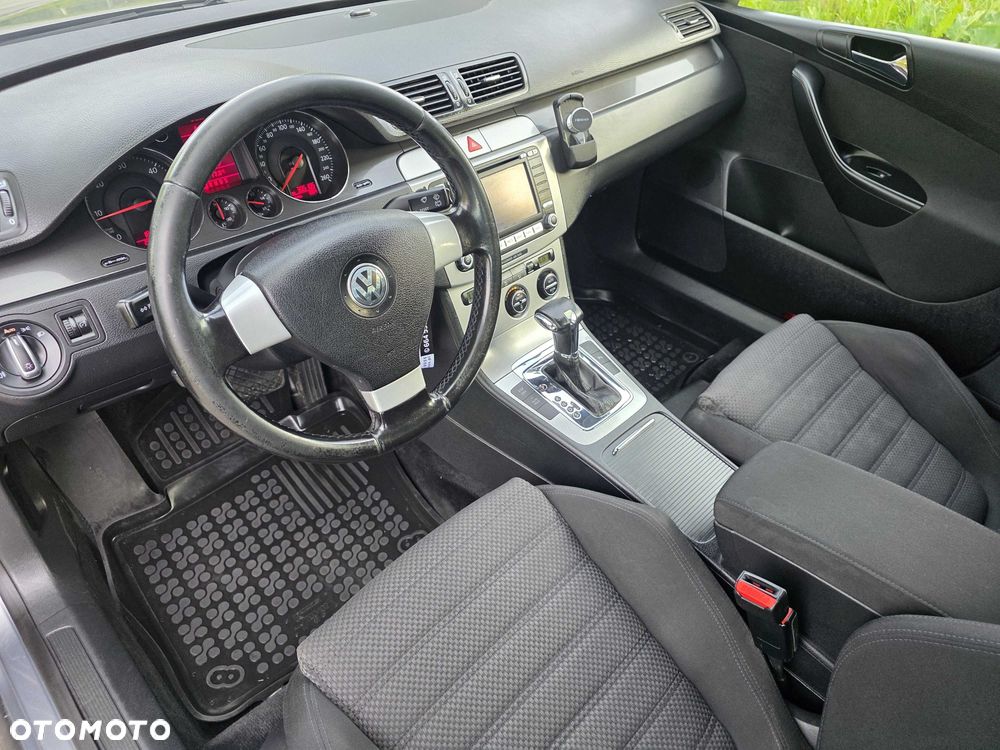 Volkswagen Passat - 5