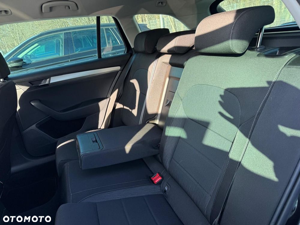 Skoda Superb 2.0 TDI Ambition - 20