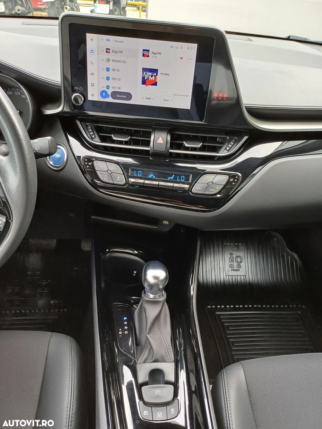 Toyota C-HR 2.0 HSD 184 CP 4x2 CVT Style - 12