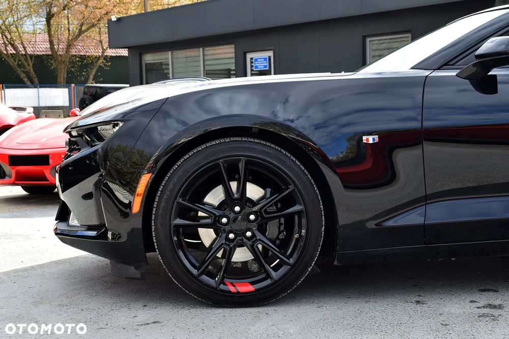 Chevrolet Camaro - 18