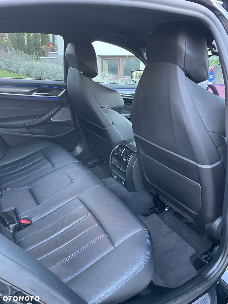 BMW Seria 5 520i M Sport sport - 16