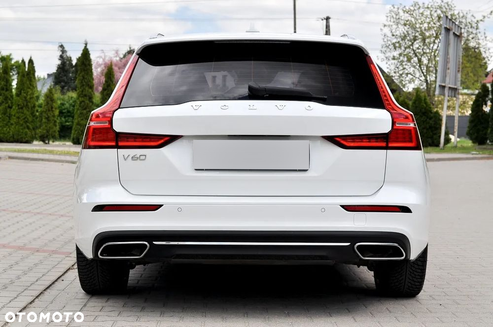 Volvo V60 D4 Inscription - 11