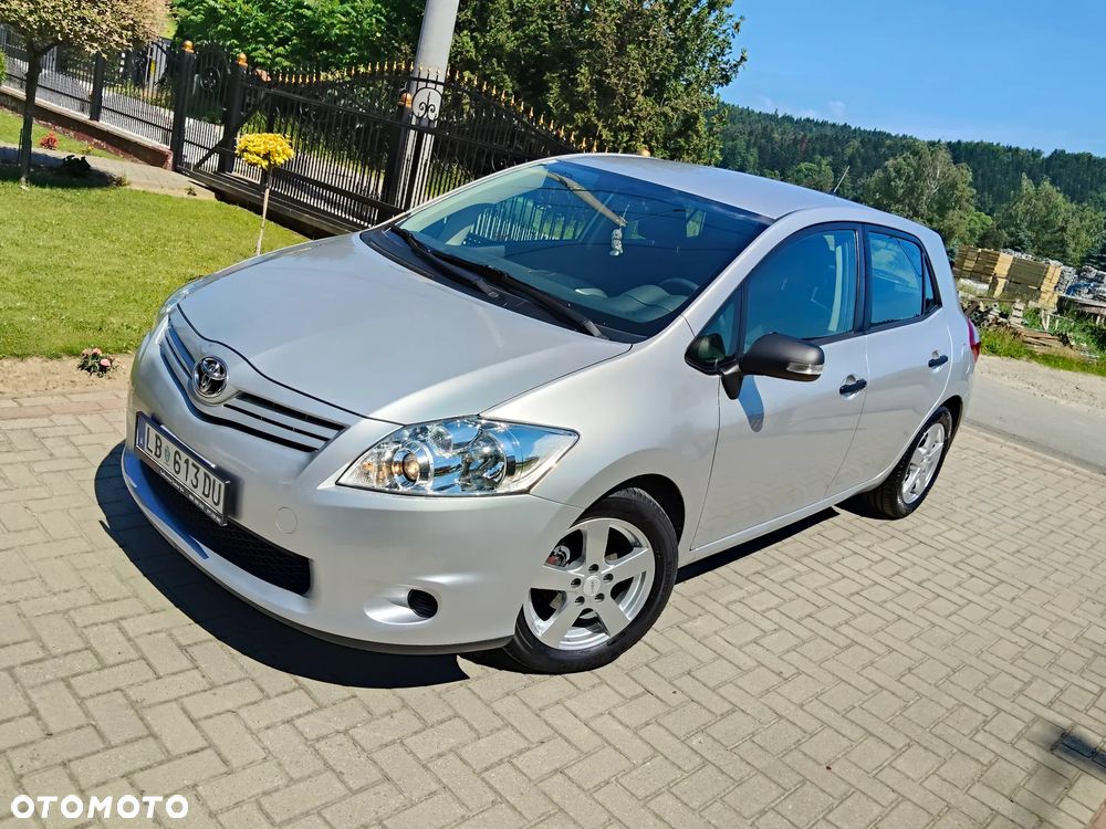 Toyota Auris 1.33 VVT-i - 1