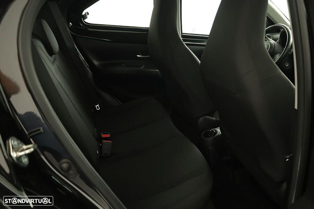 Toyota Aygo 1.0 X-Play - 20