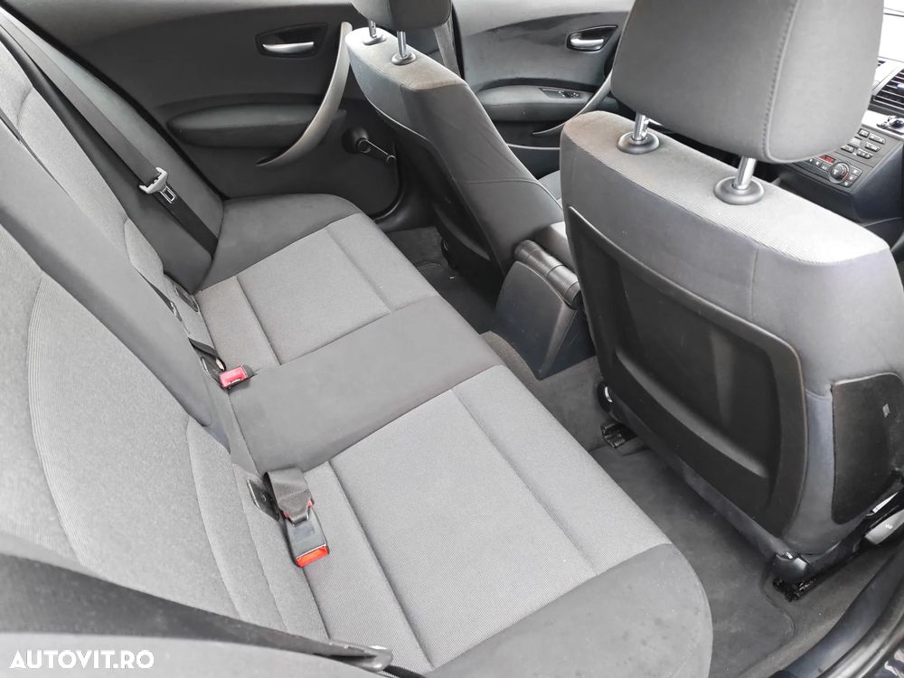 BMW Seria 1 118d - 9