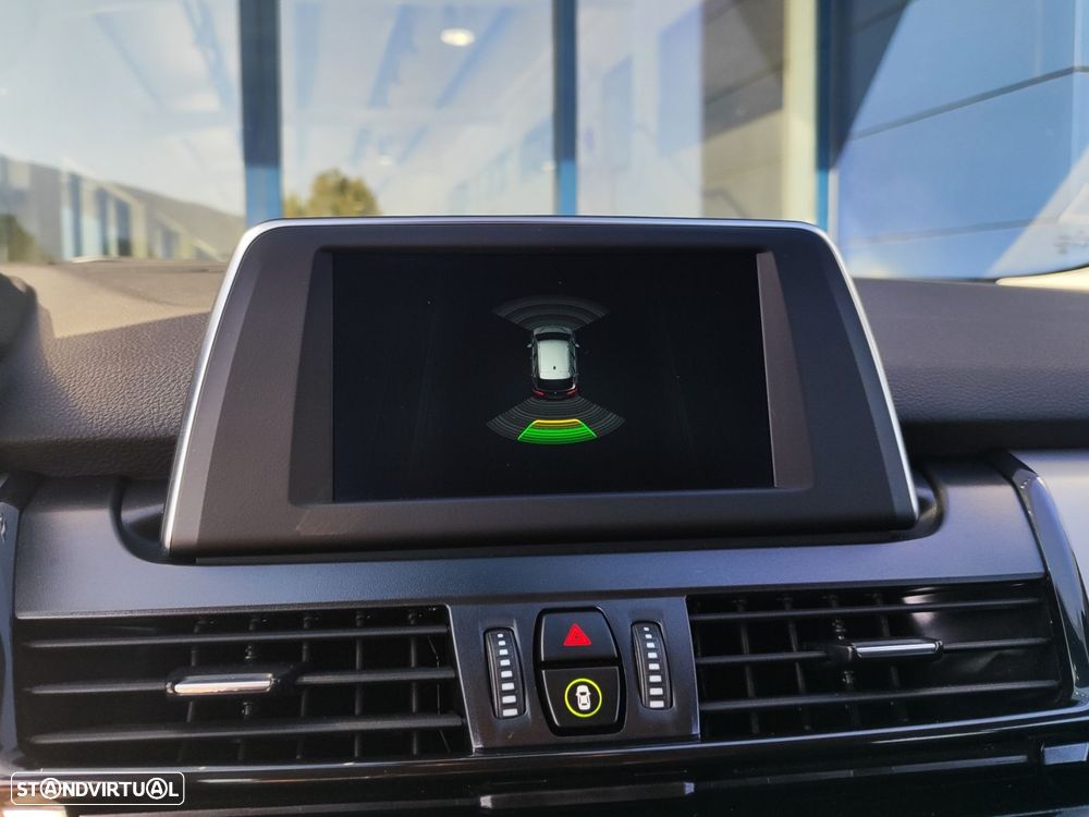 BMW 225xe Active Tourer Advantage - 35