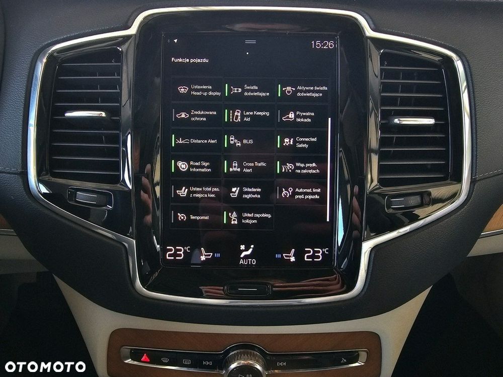 Volvo XC 90 - 36