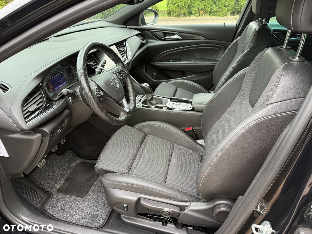 Opel Insignia 1.5 Direct InjectionTurbo Business Innovation - 28