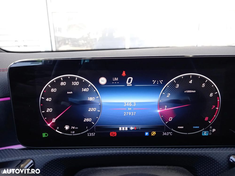Mercedes-Benz CLA 180 7G-DCT - 11