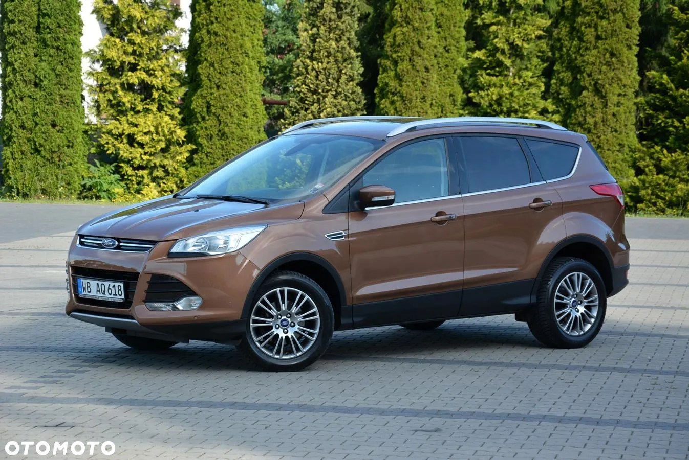 Ford Kuga 1.6 EcoBoost 2x4 Titanium - 7