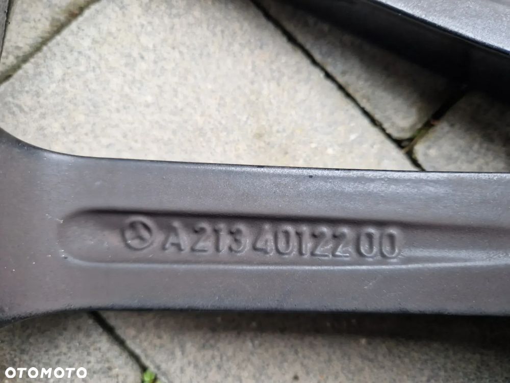 FELGA MERCEDES  E-KLASA W213 W238 8,0JX20H2, ET43, 5x112 AMG - 16