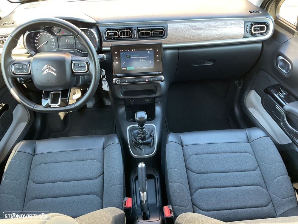 Citroën C3 1.2 PureTech Plus - 24