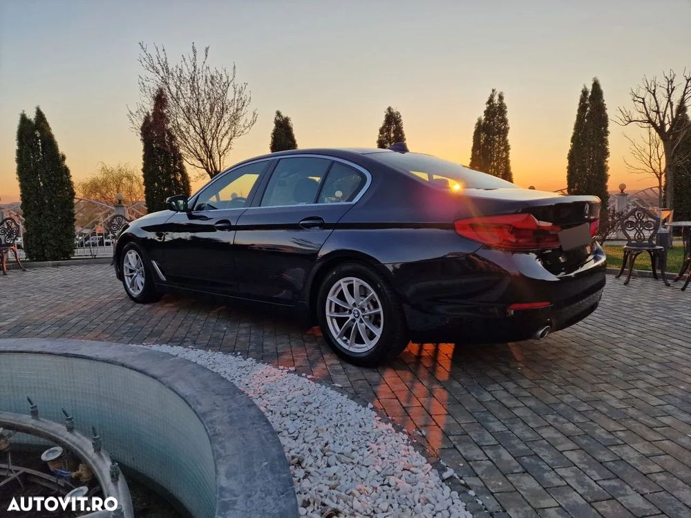 BMW Seria 5 520d Aut. Luxury Line - 26