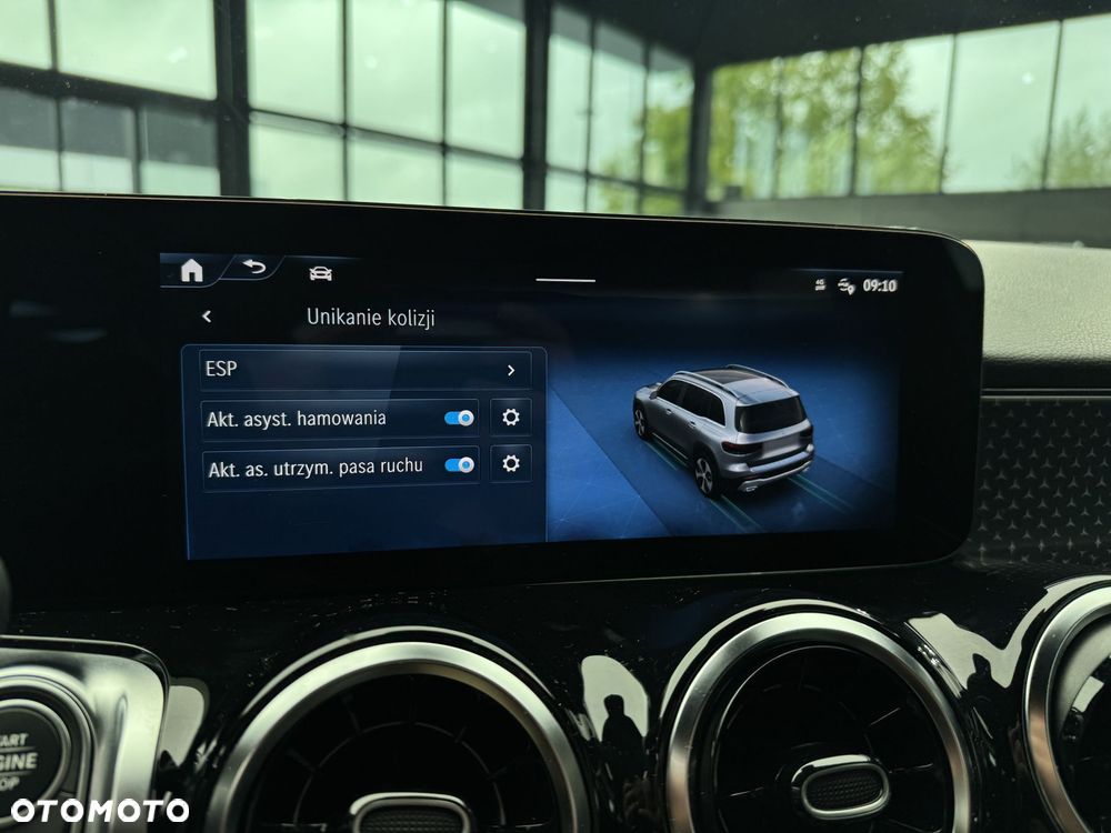 Mercedes-Benz GLB 200 mHEV Progressive 7G-DCT - 35