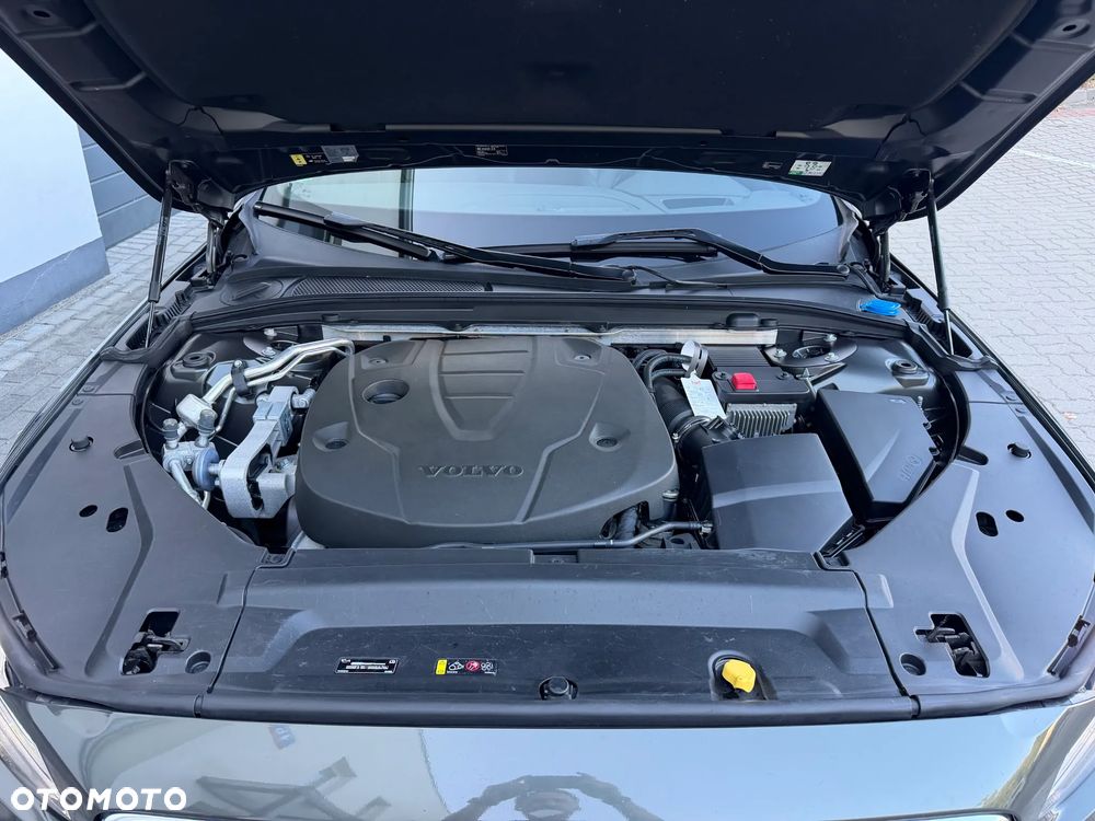 Volvo V90 Cross Country D5 AWD Geartronic - 37