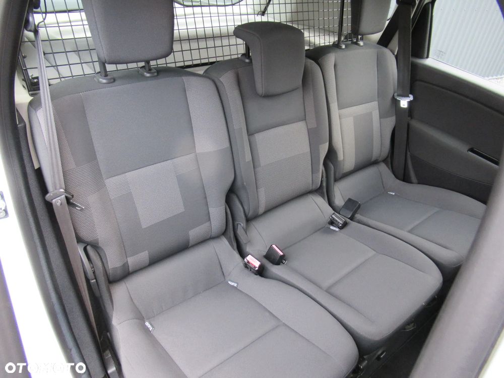 Renault Scenic 1.6 16V 110 TomTom Edition - 18