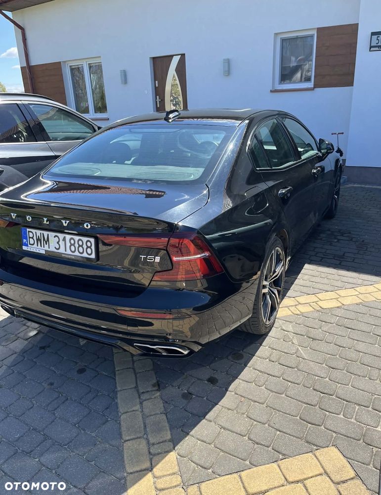 Volvo S60 T5 AWD R-Design - 9