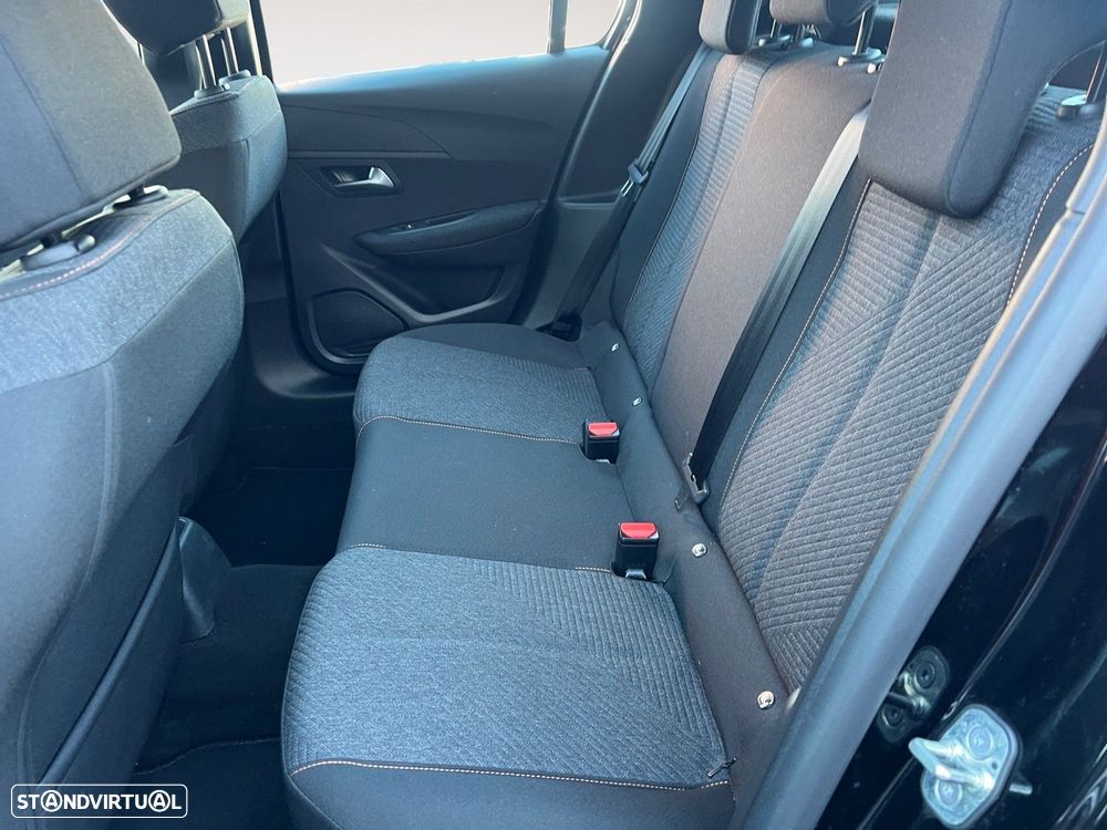 Peugeot 208 1.2 PureTech Style - 13