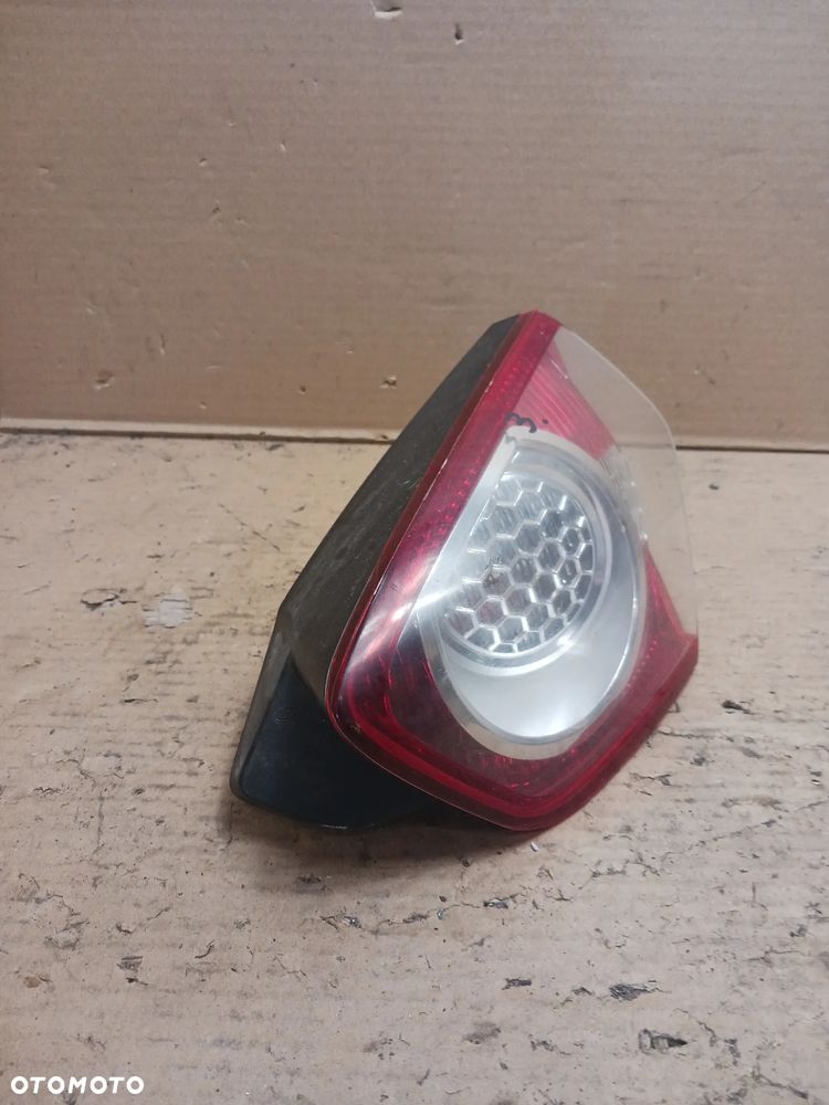 LAMPA PRAWA TYŁ TYLNA W KLAPĘ FORD KUGA MK1 08-13R - 3