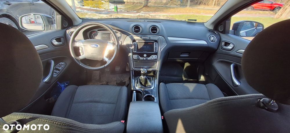 Ford Mondeo 1.8 TDCi Titanium - 13