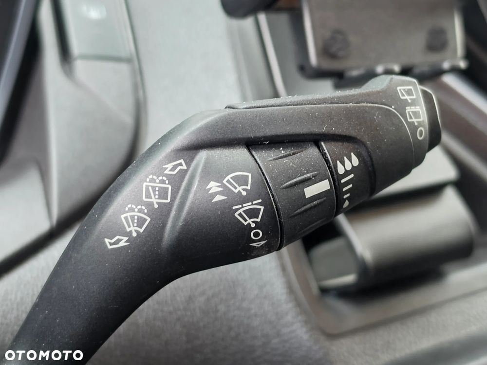 Ford Tourneo Custom 2.0 EcoBlue L1 Titanium SelectShift - 30