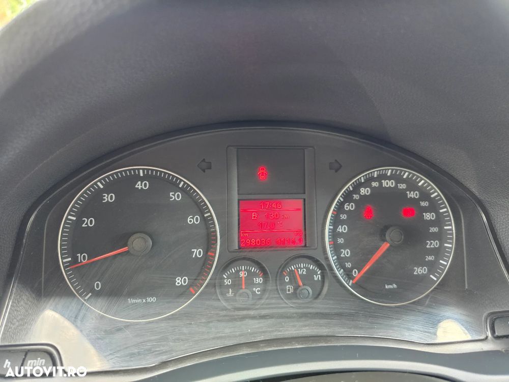 Volkswagen Jetta - 14