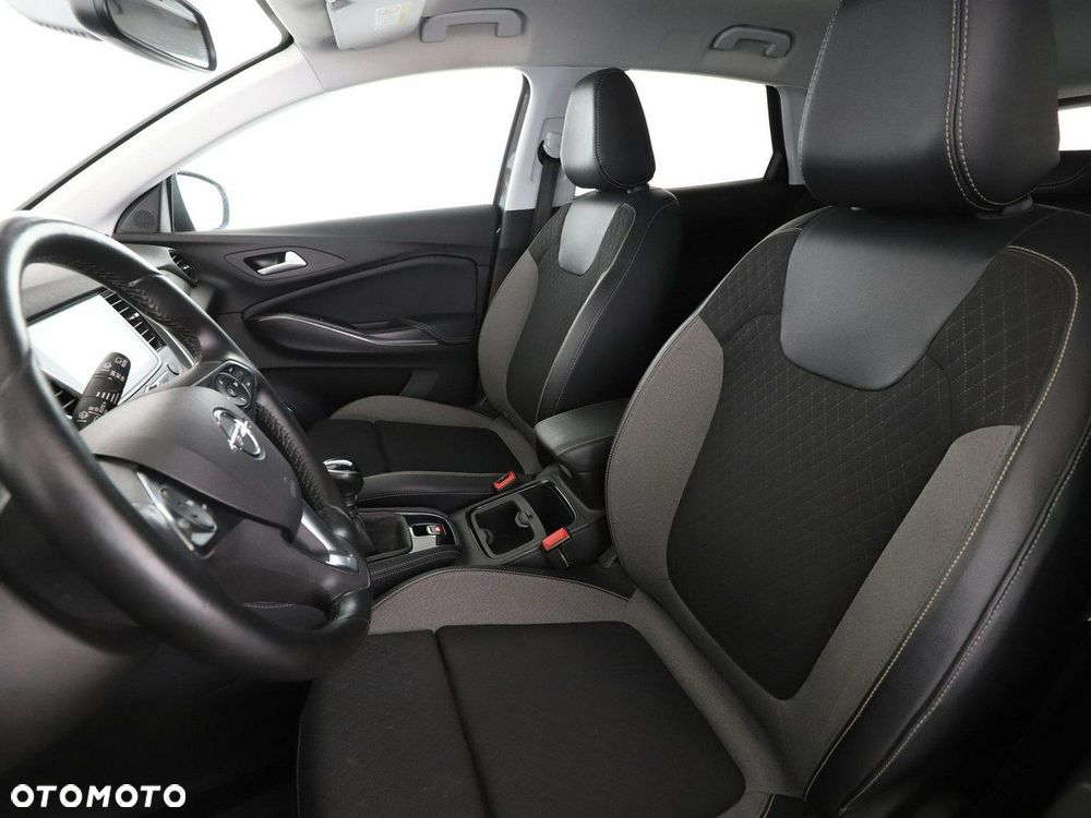 Opel Grandland X 1.2 T GPF Design Line S&S - 13