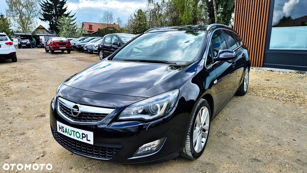 Opel Astra 1.4 Turbo Cosmo - 2
