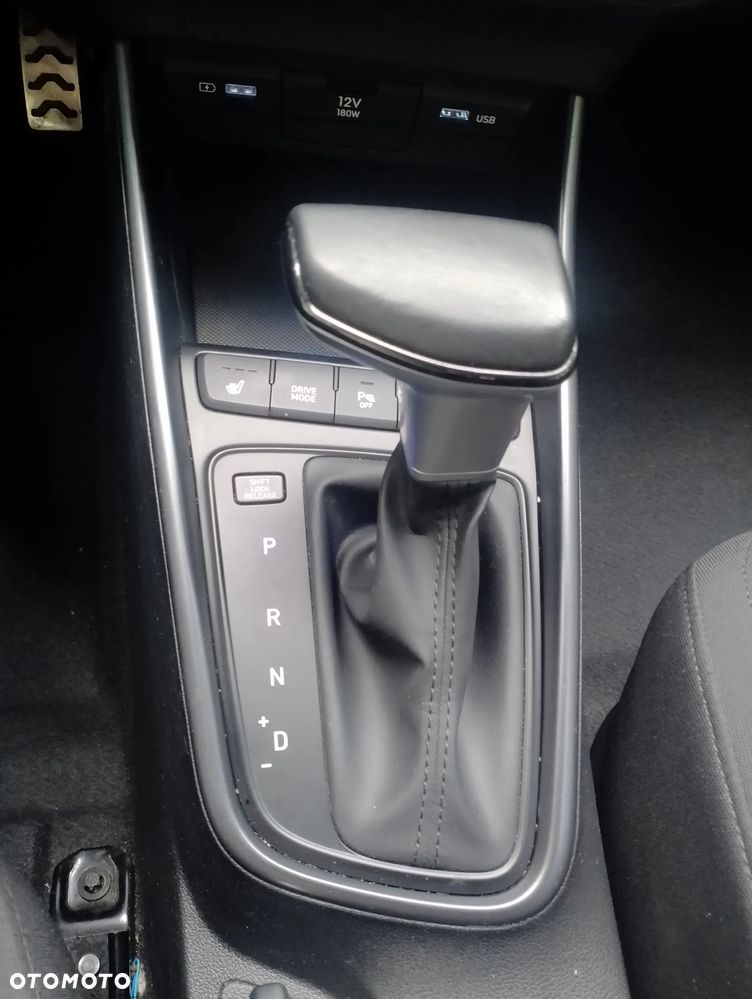 Hyundai Bayon 1.0 T-GDI DCT Trend - 28