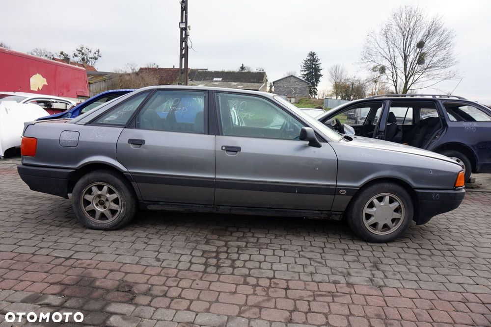 AUDI 80 B3 SEDAN 1991 LY7P 1.8 8V PM 90KM SZARY na części - 6