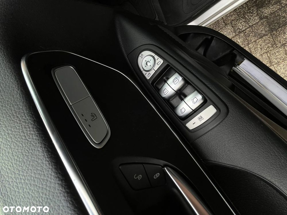 Mercedes-Benz Vito Mixto Kompakt SELECT - 27