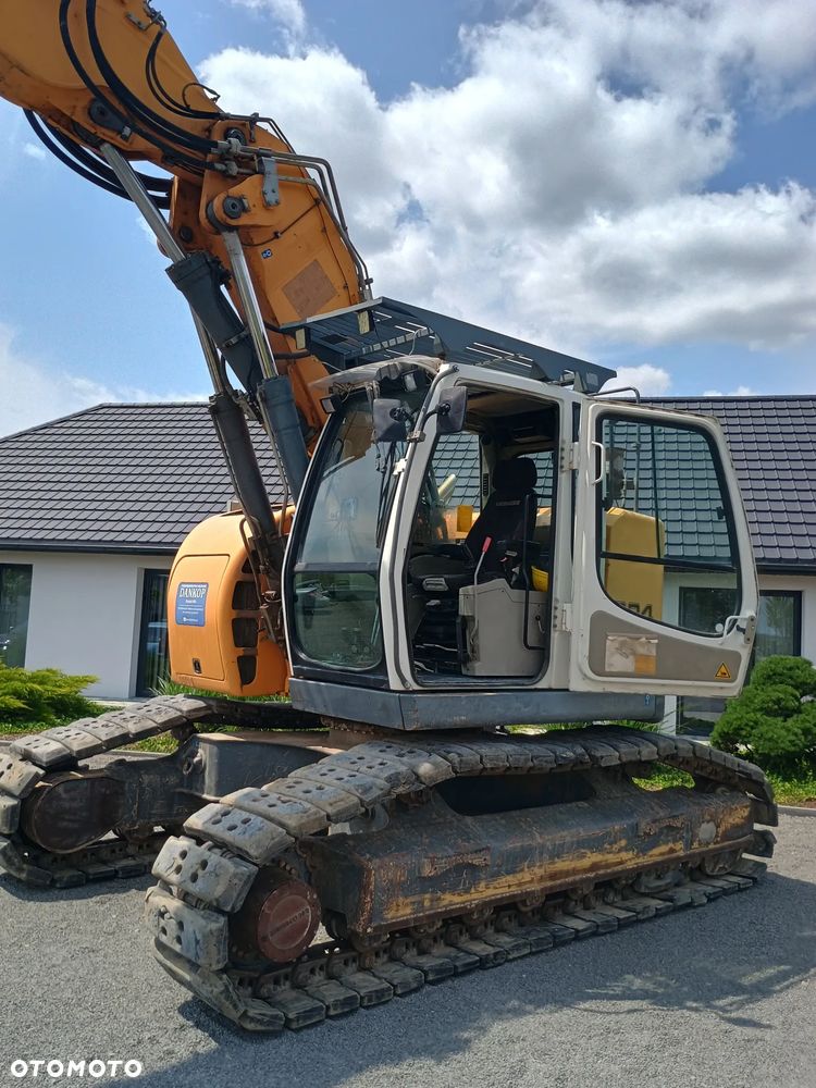 Liebherr R924 COMPACT LITRONIC - 11